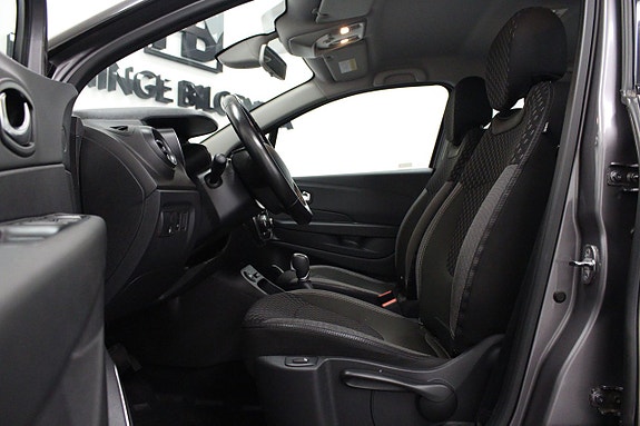 Renault Captur 12 of 27