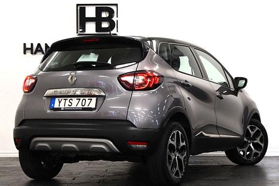 Renault Captur 6 of 27