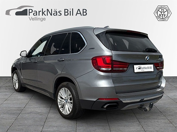 BMW X5 3 of 21