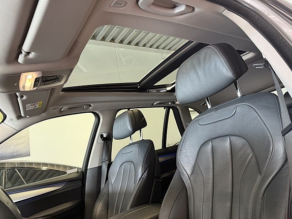BMW X5 4 of 21