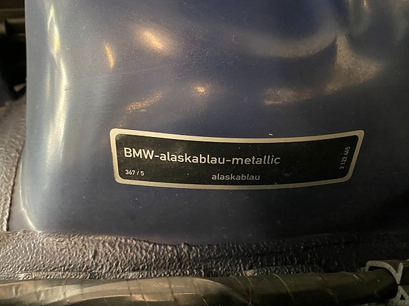 BMW 318 21 of 23