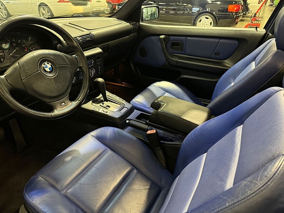 BMW 318 12 of 23