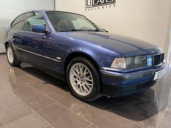 BMW 318 2 of 5