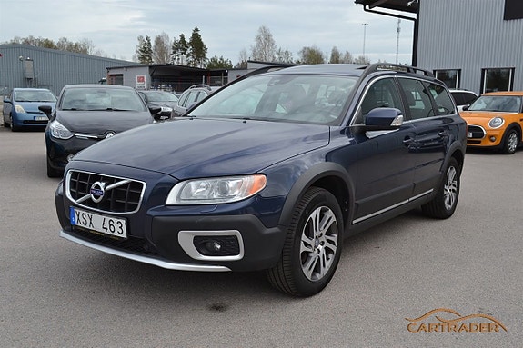 Volvo XC70 3 of 15