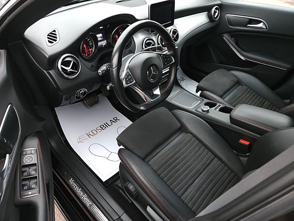 Mercedes-Benz CLA200 9 of 14