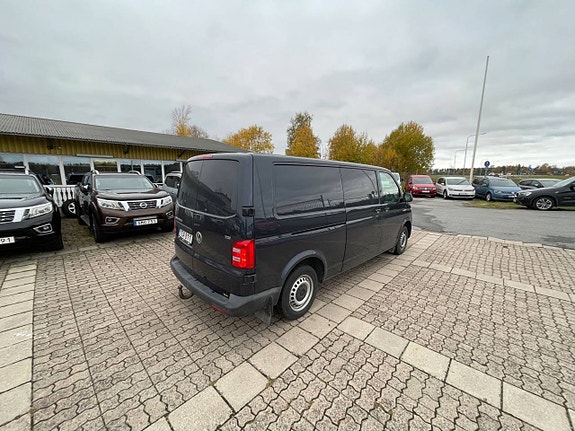 Volkswagen Transporter 4 of 5