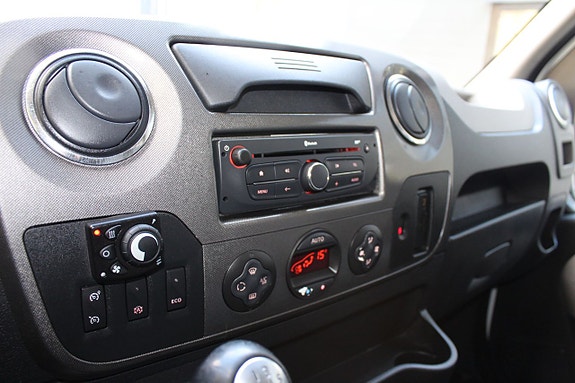 Renault Master 14 of 21