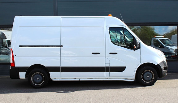 Renault Master 2 of 5