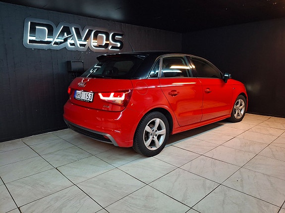 Audi A1 4 of 5