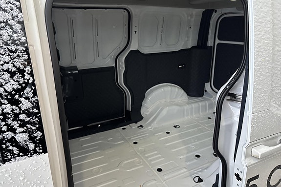 Kia PV5 18 of 30