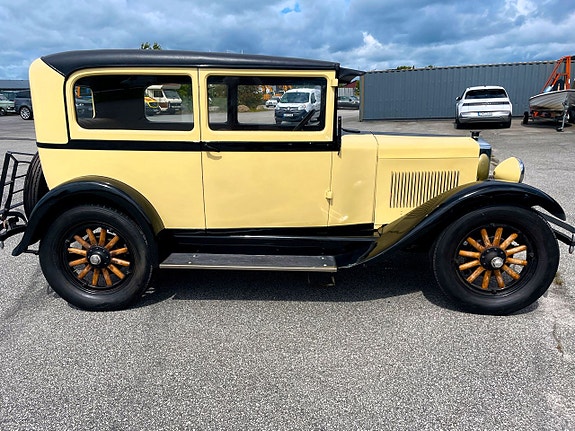 Erskine Modell 50 2 of 15