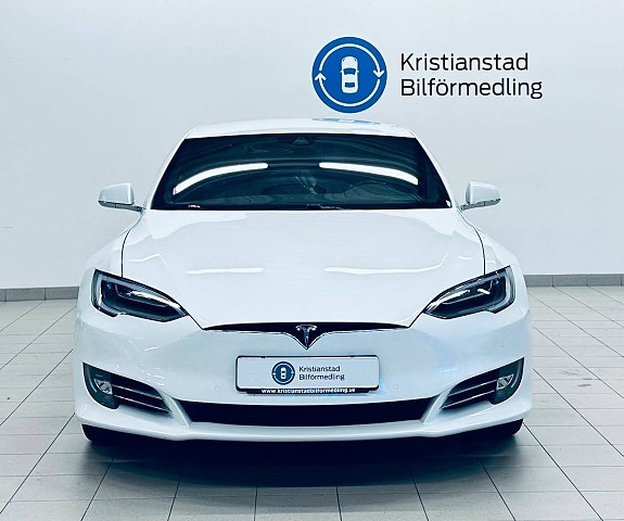 Tesla Model S 6 of 12