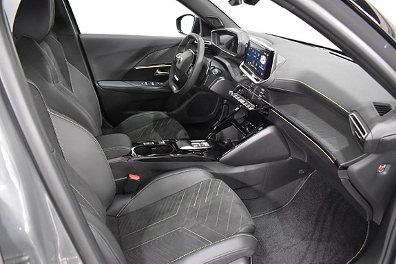 Peugeot 2008 10 of 19