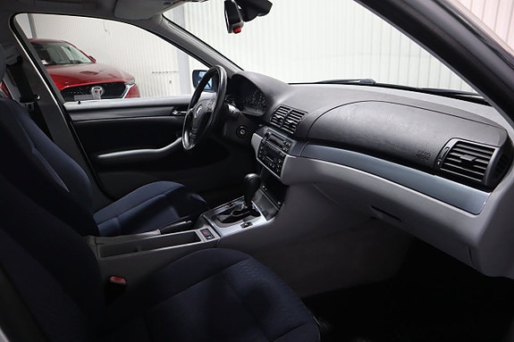 BMW 320 10 of 14