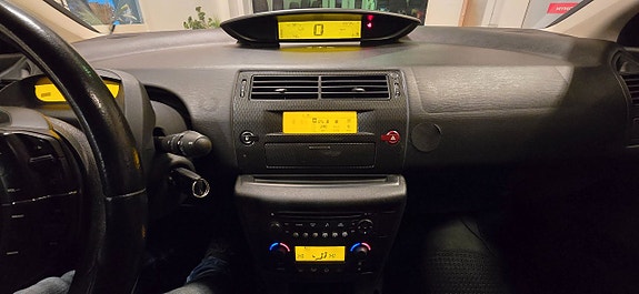Citroen C4 18 of 18