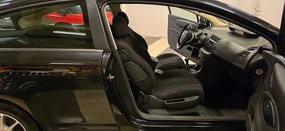 Citroen C4 15 of 18