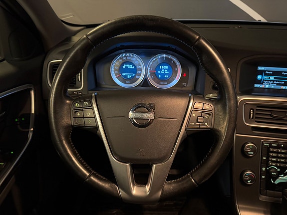 Volvo S60 17 of 19