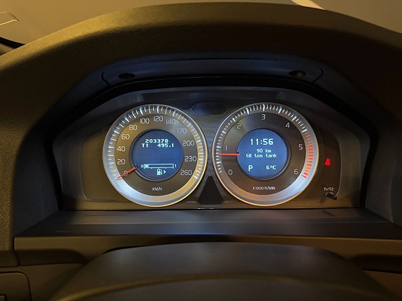 Volvo S60 16 of 19