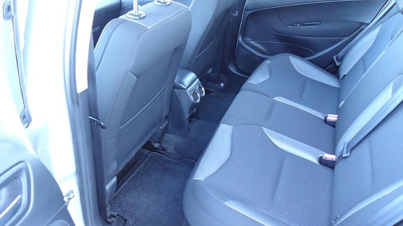 Peugeot 308 14 of 19