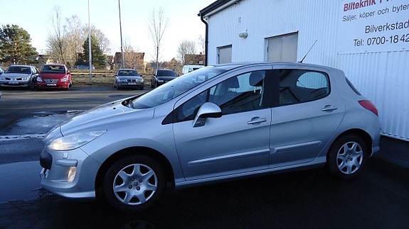 Peugeot 308 5 of 5