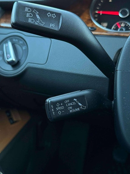 Volkswagen CC 16 of 19