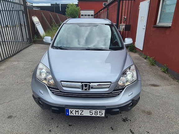 Honda CR-V 3 of 13