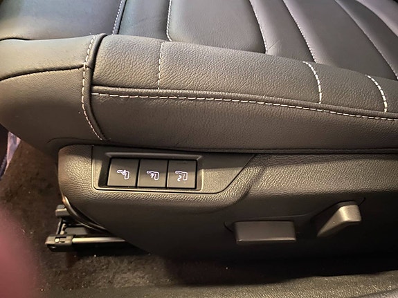 Citroen E-C4 9 of 11