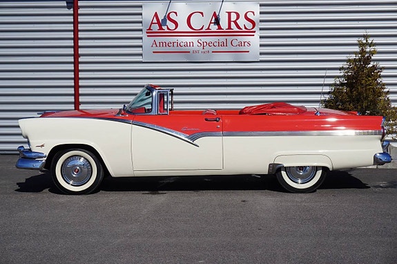 Ford Fairlane 5 of 5