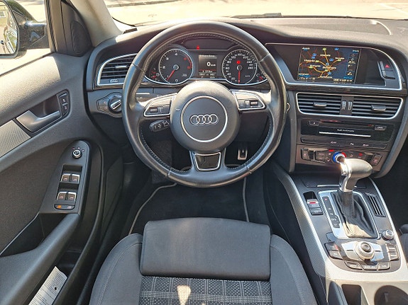 Audi A4 21 of 27