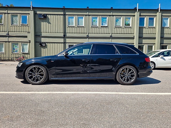 Audi A4 5 of 5