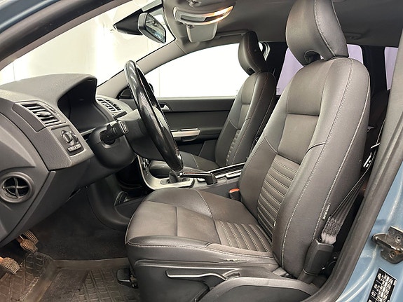 Volvo V50 9 of 16