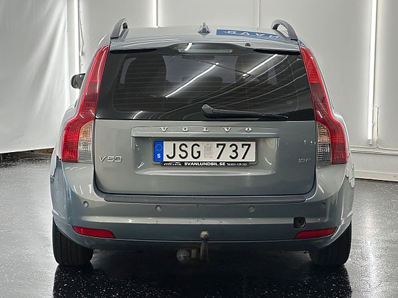 Volvo V50 6 of 16