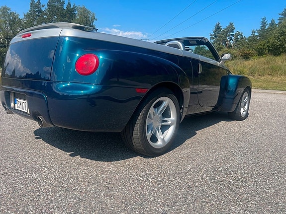 Chevrolet SSR 5 of 5