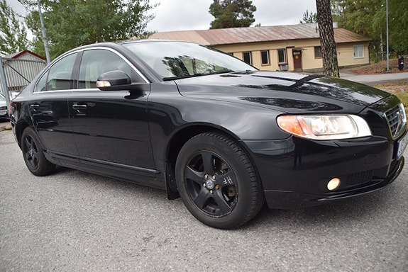 Volvo S80 3 of 25