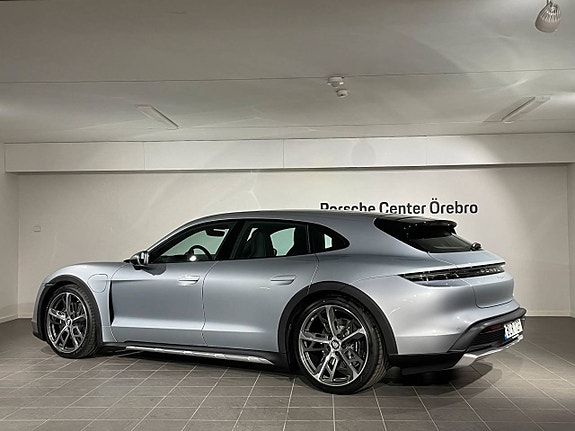 Porsche Taycan 4 2 of 5