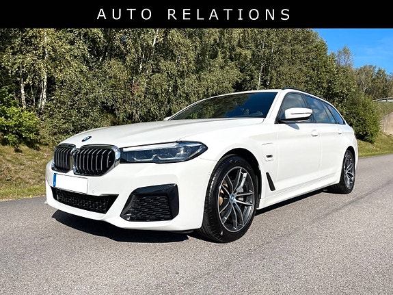 BMW 530e 2 of 10