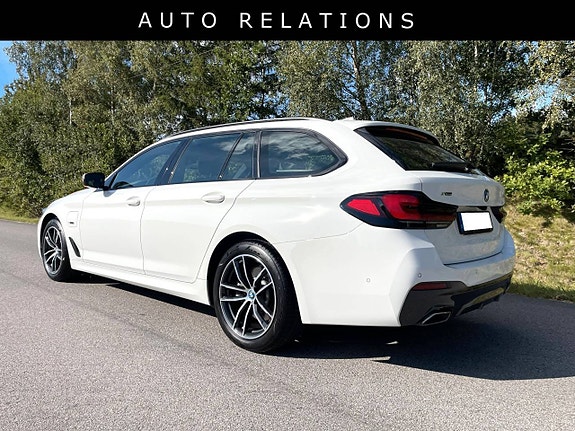 BMW 530e 3 of 10