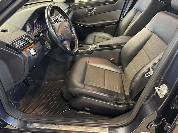 Mercedes-Benz E250 9 of 15
