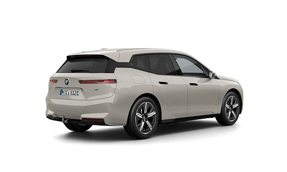 BMW iX 2 of 4