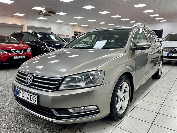 Volkswagen Passat 3 of 5