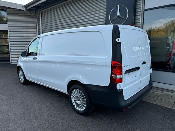 Mercedes-Benz eVito 112 4 of 5