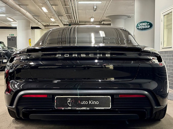 Porsche Taycan Turbo 5 of 23