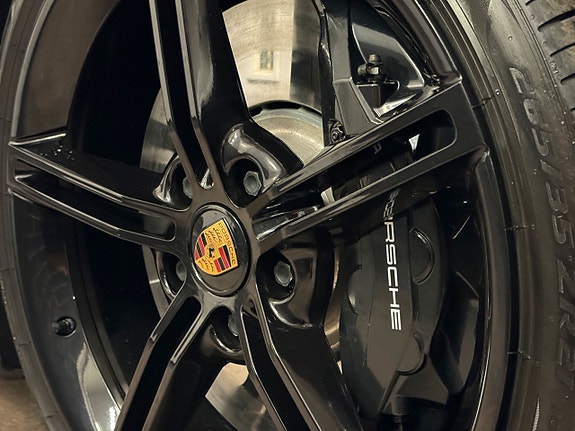 Porsche Taycan Turbo 23 of 23