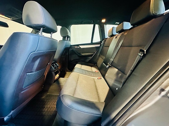BMW X3 11 of 23