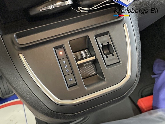 Opel Vivaro 12 of 21