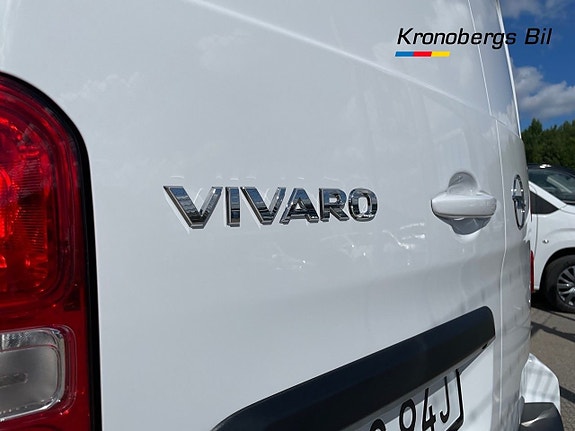 Opel Vivaro 15 of 21