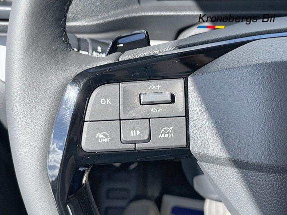 Opel Vivaro 21 of 21