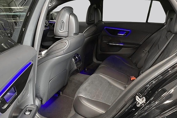 Mercedes-Benz C300 de 9 of 16