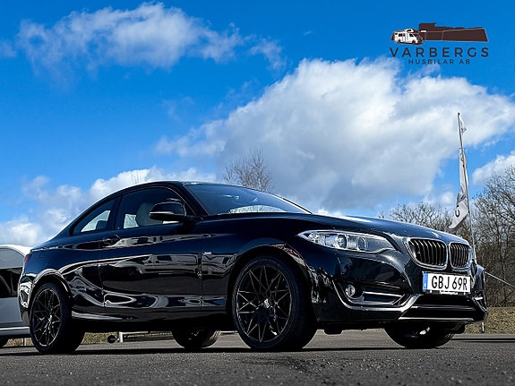 BMW 230i