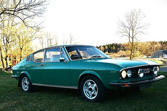 Audi 100 2 of 5